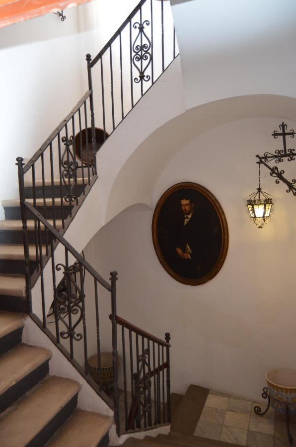 Lujoso Y Tranquilo Apartamento En El Centro Sanlucar de Barrameda Luaran gambar