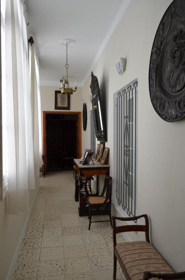 Lujoso Y Tranquilo Apartamento En El Centro Sanlucar de Barrameda Luaran gambar